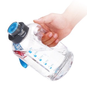 HH-0834 زجاجة مياه شرب رياضية ترويجية