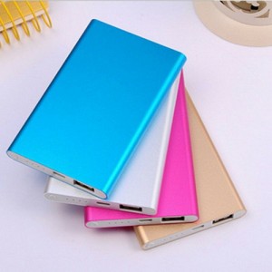 EI-0070 Promotional Logo 4000 mAh aluminum Power Banks