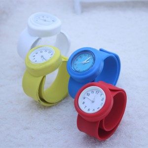 EI-0085 Custom Slap Band Watches