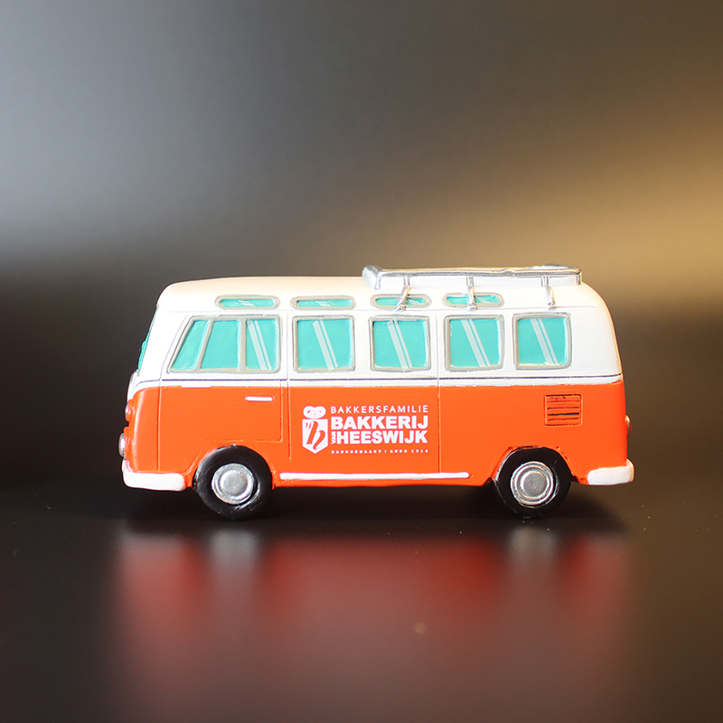 HH-0336 bespoke resin bus ornaments for home