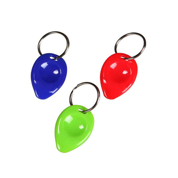 HH-0109 Custom Tear Drop Cruth Crannchur Scratcher Keychains