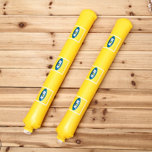 LO-0149 Promotional plastic bang sticks