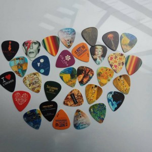 TN-0029 Custom Guitar Picks