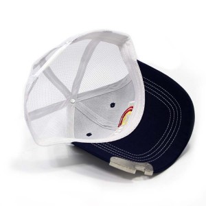 Topi baseball AC-0061 Meshback dengan pembuka botol