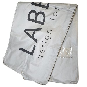 BT-0067 Promotional Printed Non Woven Suit Cover