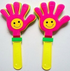 LO-0227 Promotional mega hand clappers 19cm