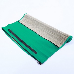 LO-0150 Custom straw beach mats